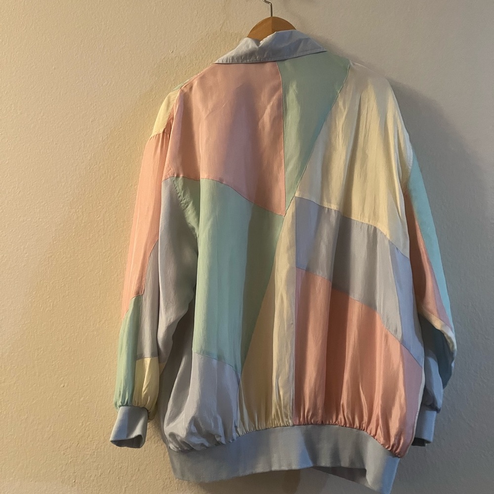 Pastel Light Colored Jacket - Picture 4 of 6